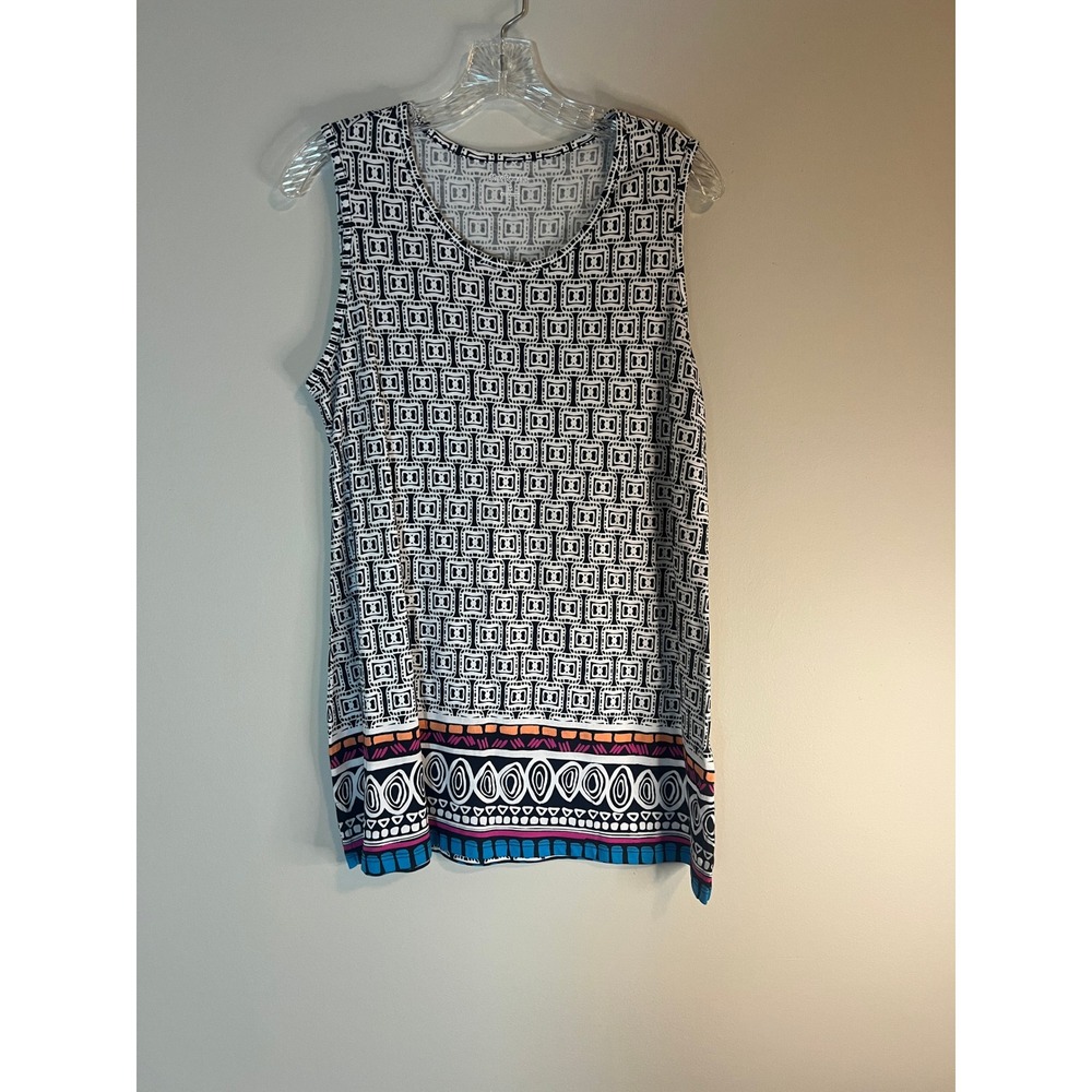 Kim Rogers Women Black White Geometric Tile Print Sleeveless Tank Top Medium NWT